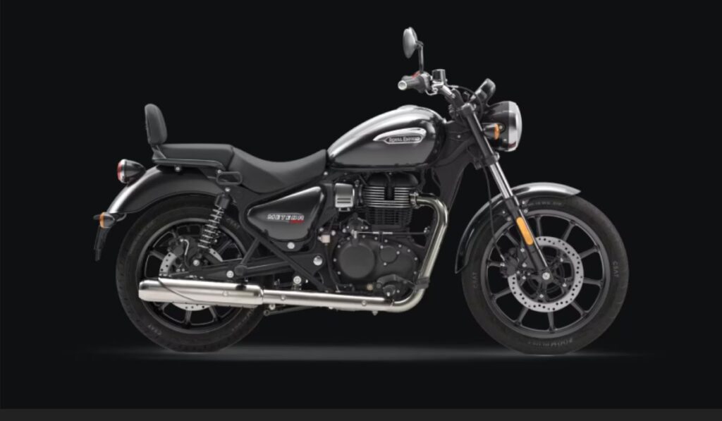 royal enfield Meteor 350 stellar pure black custom colour